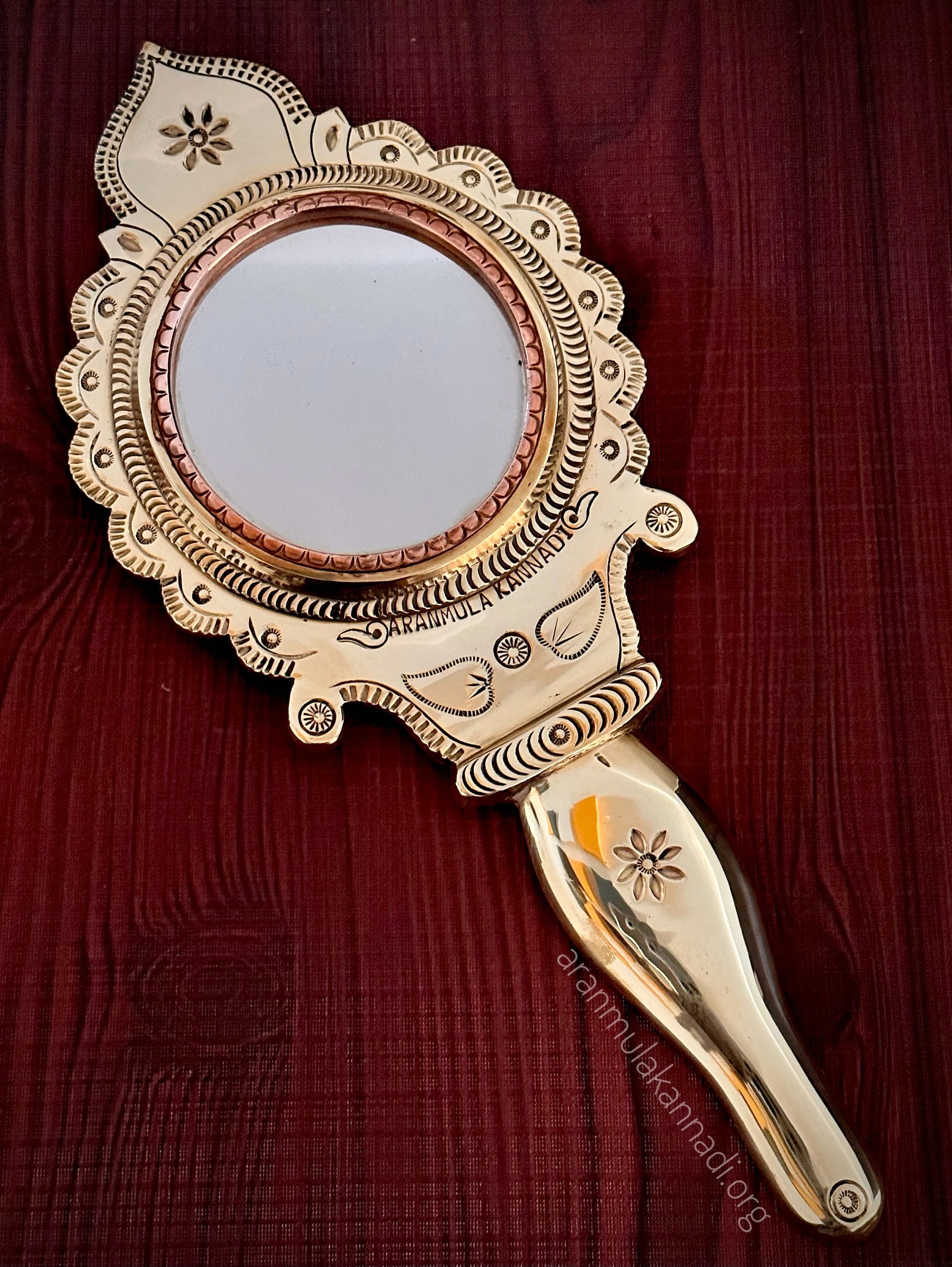 Aranmula Kannadi AM12206