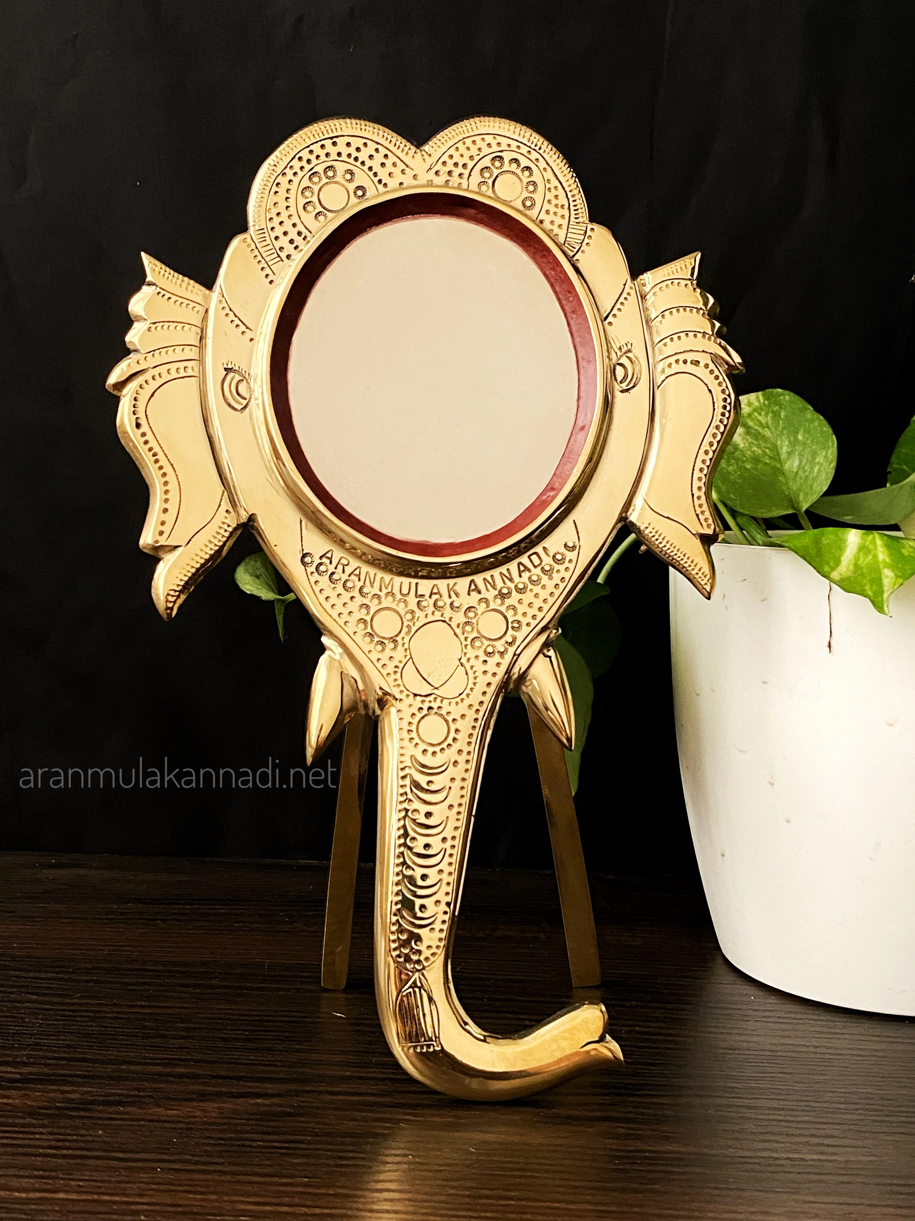 Aranmula Kannadi AM21309