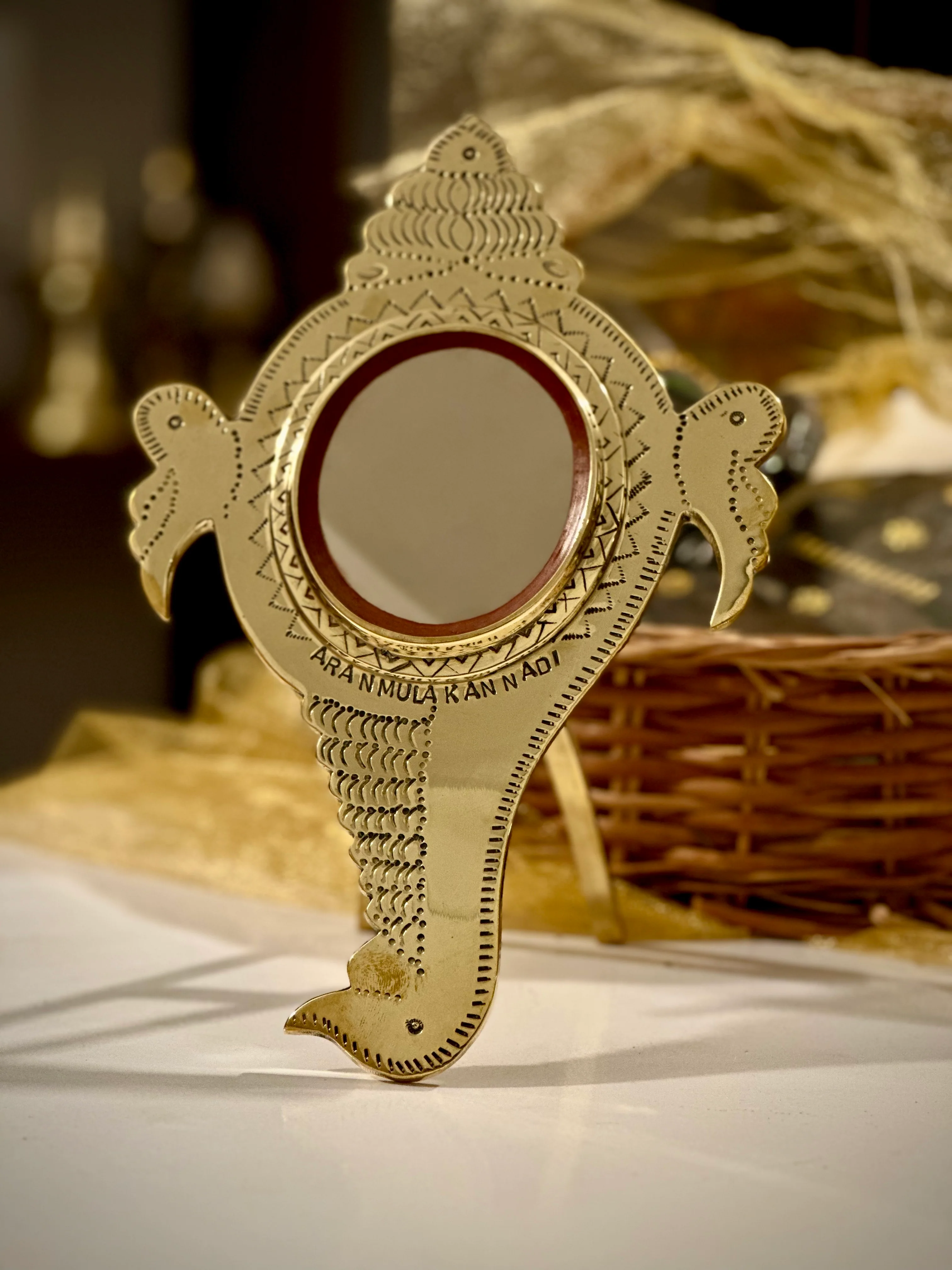 Aranmula Kannadi AM21335