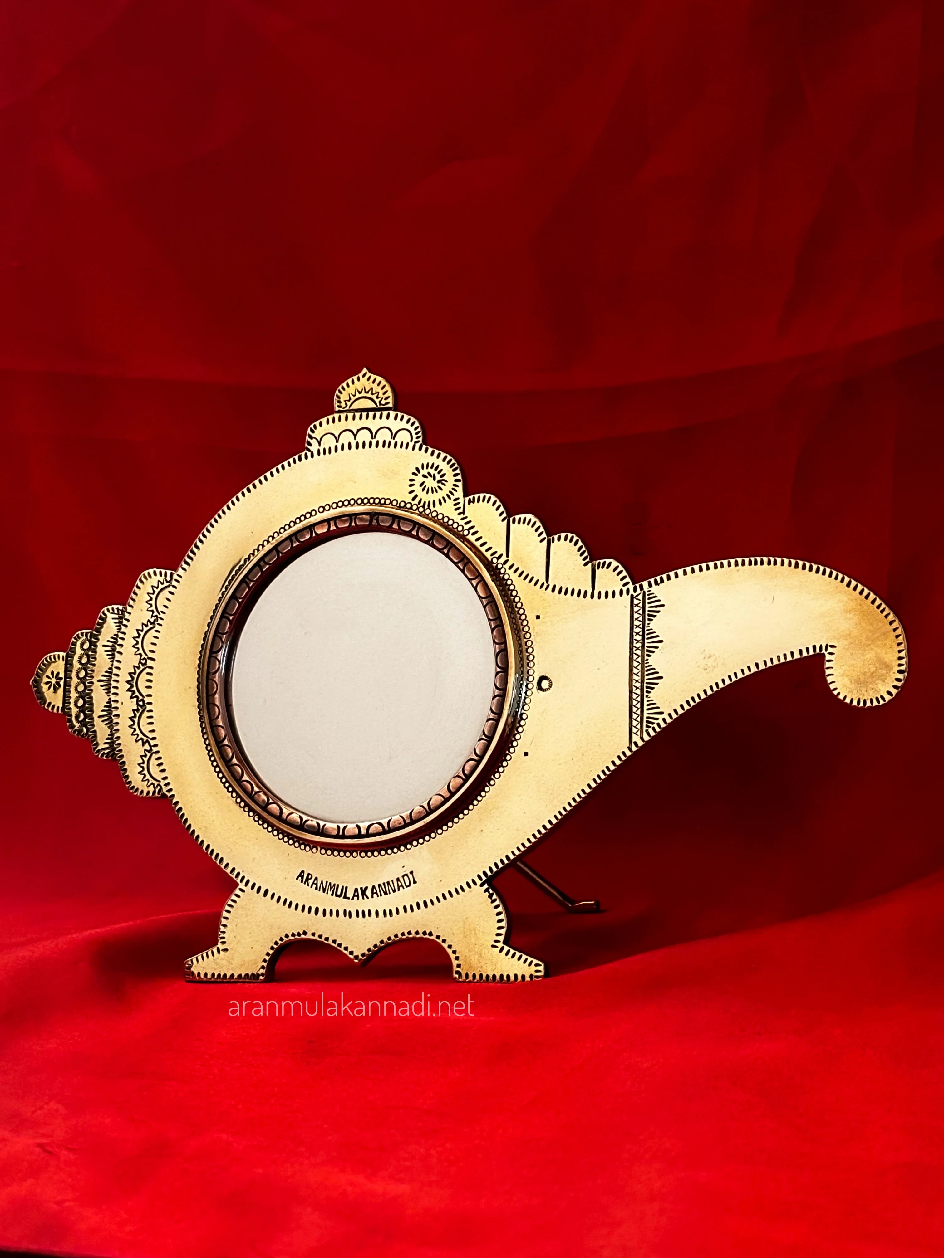 Aranmula Kannadi AM21908
