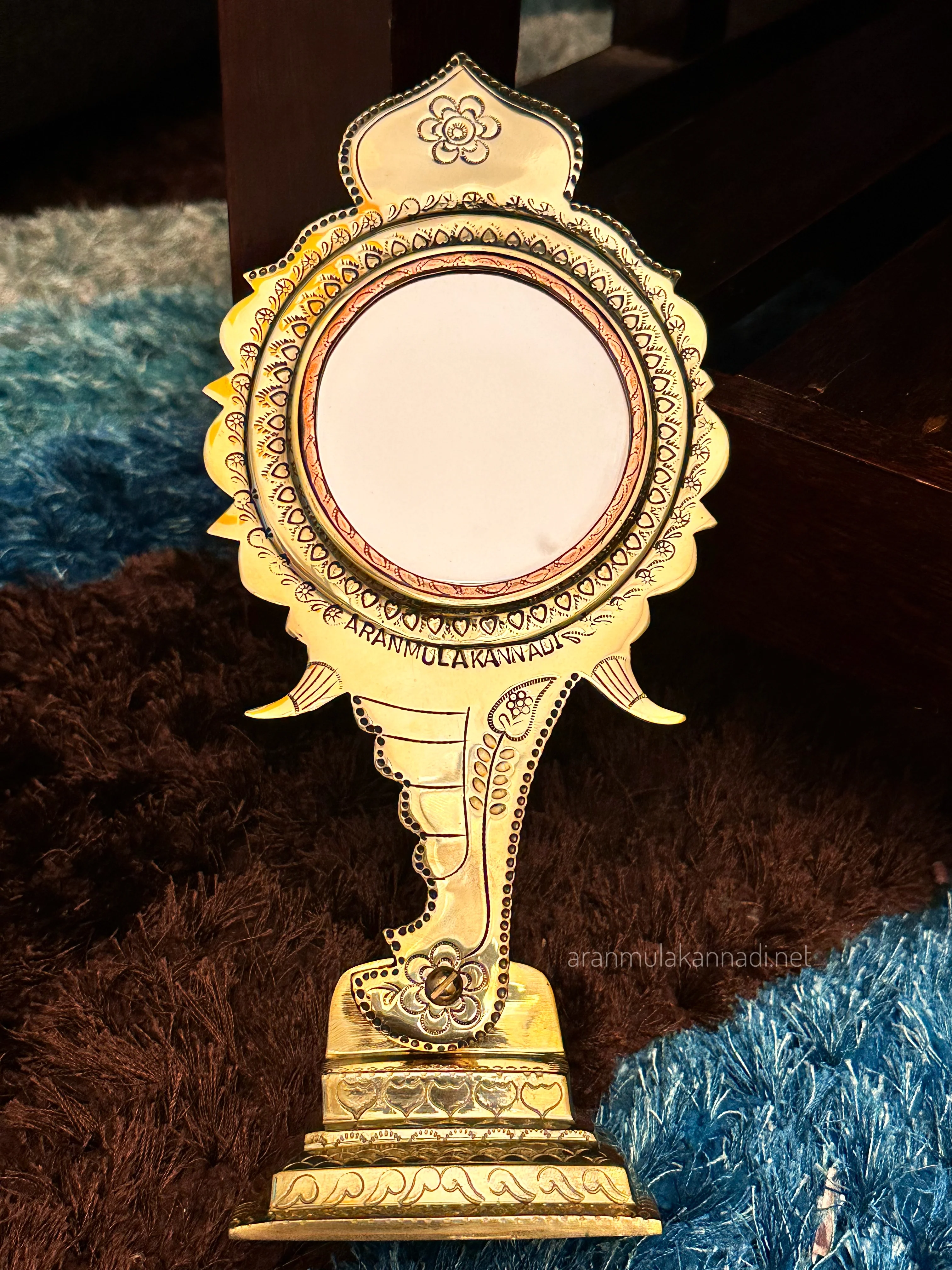 Aranmula Kannadi AM31154