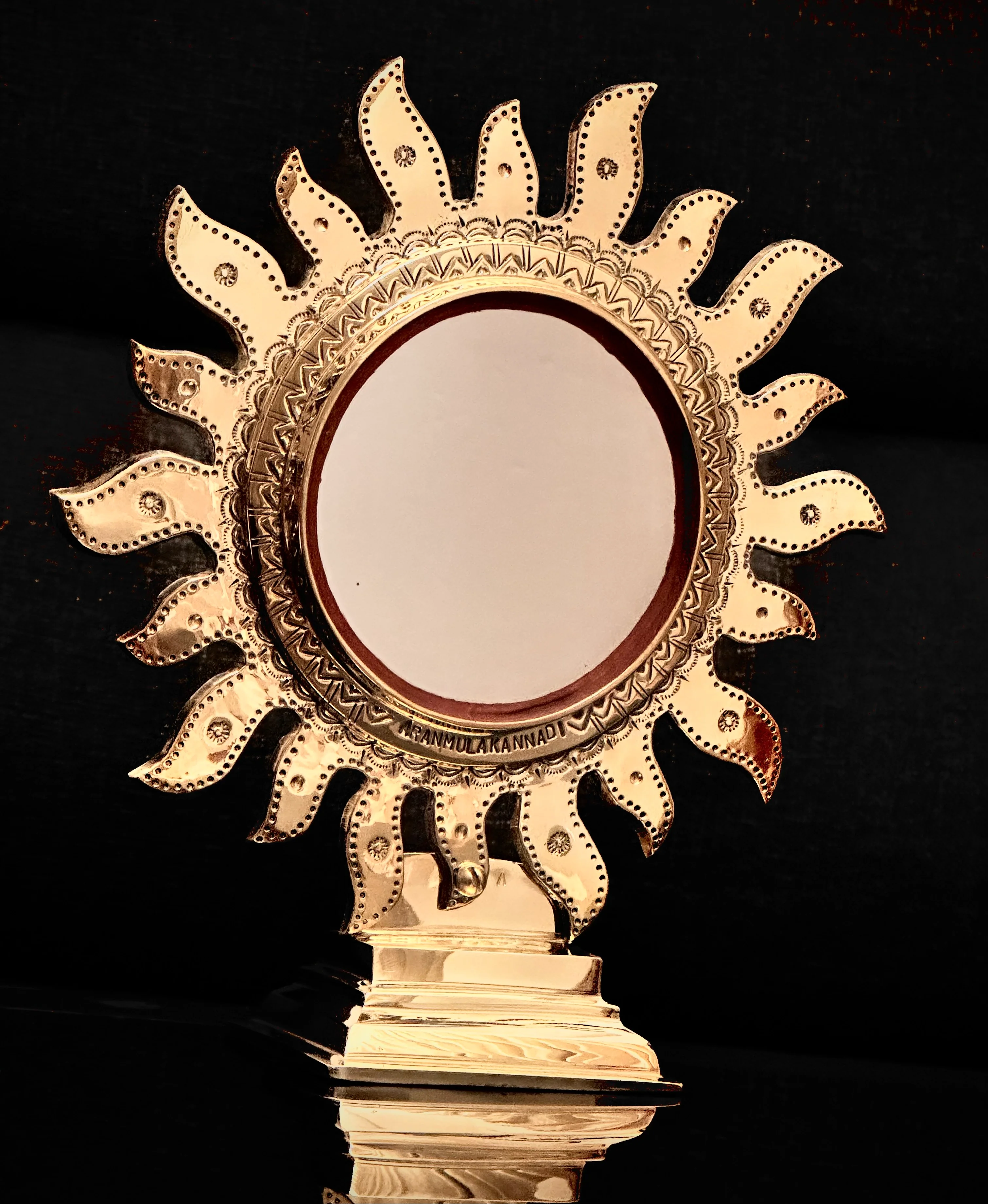 Aranmula Kannadi AM31527
